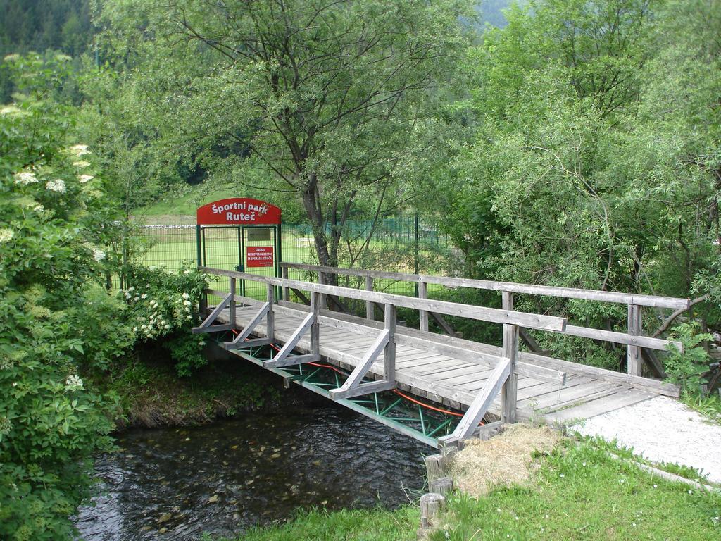 Apartmaji In Sobe Tina Kranjska Gora Rum bild