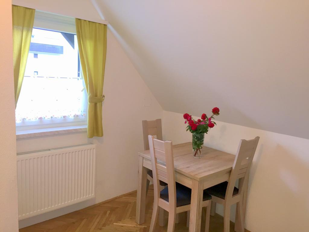 Apartmaji In Sobe Tina Kranjska Gora Exteriör bild