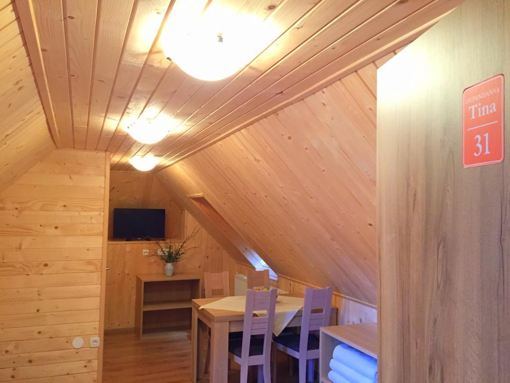 Apartmaji In Sobe Tina Kranjska Gora Exteriör bild